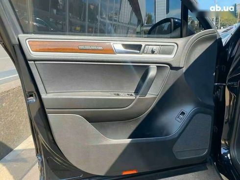 Volkswagen Touareg 2018 - фото 13