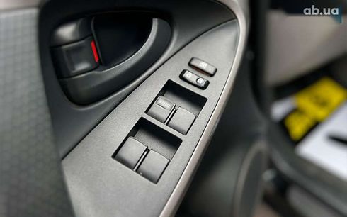 Toyota RAV4 2007 - фото 16