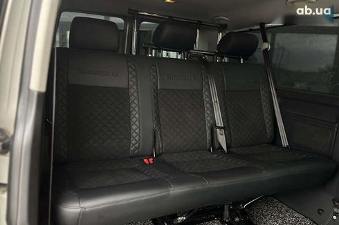 Volkswagen Caravelle 2012 - фото 9