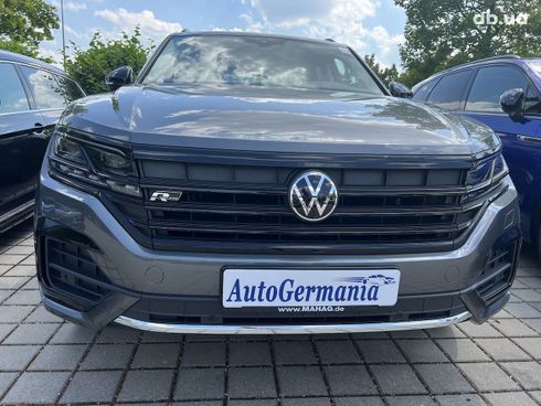 Volkswagen Touareg 2022 - фото 26