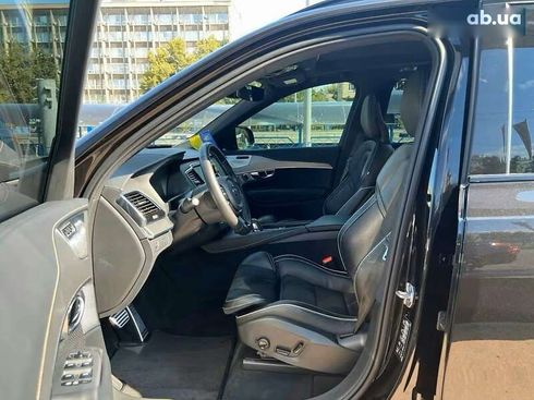 Volvo XC90 2020 - фото 18