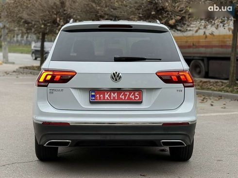 Volkswagen Tiguan 2018 - фото 11