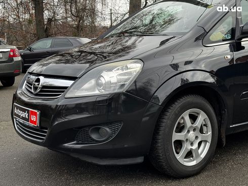 Opel Zafira 2009 черный - фото 3