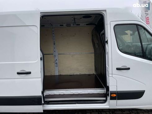 Renault Master 2022 - фото 30