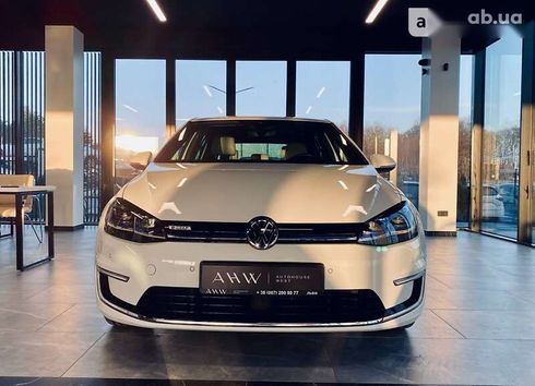 Volkswagen e-Golf 2018 - фото 6