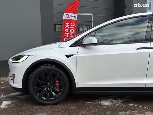 Tesla Model X 2020 - фото 3