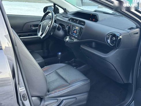 Toyota Aqua 2015 - фото 24