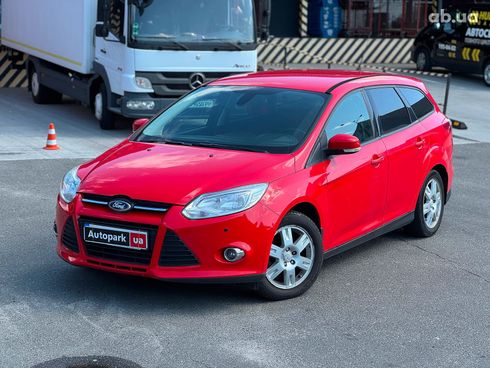 Ford Focus 2013 красный - фото 2