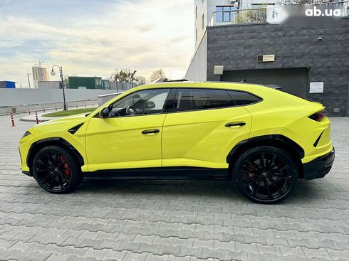 Lamborghini Urus 2020 - фото 15