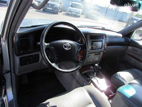 Toyota Land Cruiser 2004 - фото 7