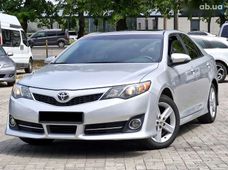Продаж вживаних Toyota Camry в Дніпропетровській області - купити на Автобазарі