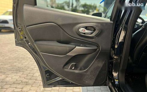 Jeep Cherokee 2018 - фото 21