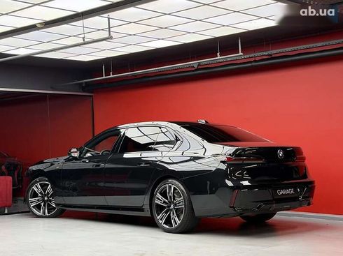 BMW 7 серия 2023 - фото 23