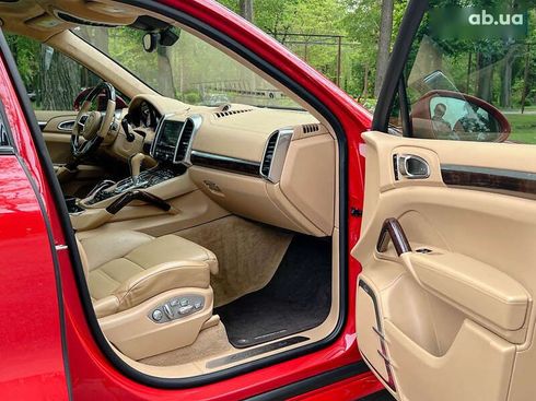 Porsche Cayenne 2015 - фото 28