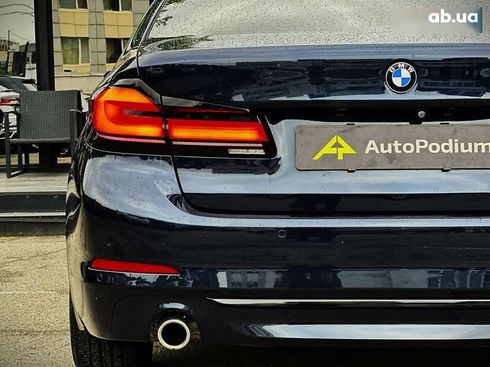 BMW 5 серия 2016 - фото 17