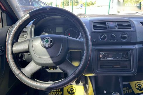 Skoda Fabia 2012 - фото 21