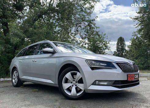 Skoda Superb 2016 - фото 15