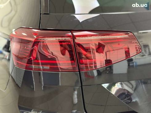 Volkswagen Passat 2019 - фото 10