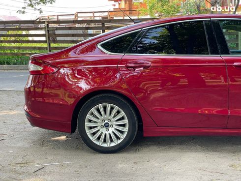 Ford Fusion 2015 красный - фото 8