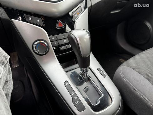 Chevrolet Cruze 2013 серый - фото 22