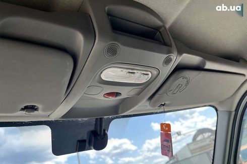 Opel Movano 2017 - фото 23