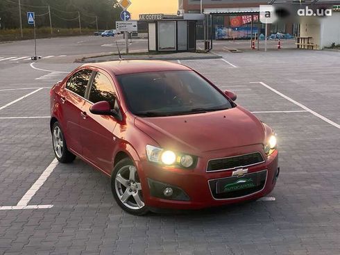 Chevrolet Sonic 2014 - фото 3