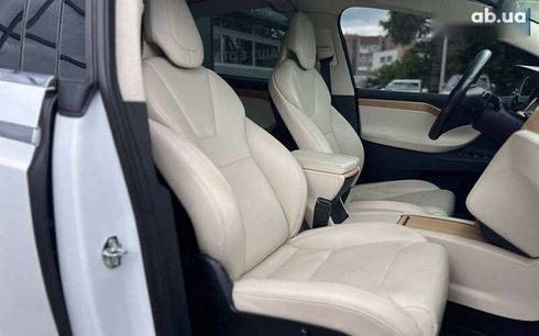 Tesla Model X 2018 - фото 24