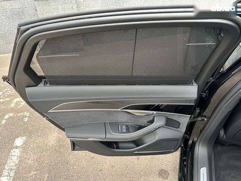 Audi S8 2025 - фото 21