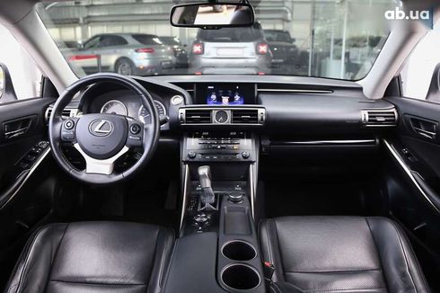 Lexus IS 2013 - фото 14