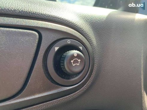 Ford Fiesta 2019 - фото 17