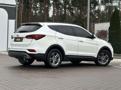 Hyundai Santa Fe 2017 - фото 10