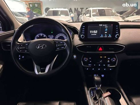 Hyundai Santa Fe 2018 - фото 15