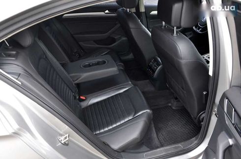 Volkswagen Passat 2015 - фото 25
