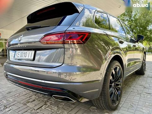 Volkswagen Touareg 2020 - фото 13