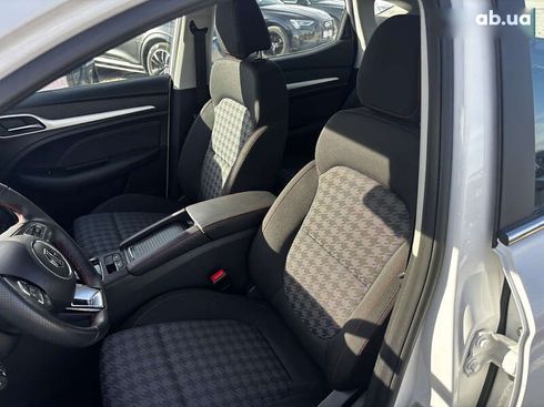 MG ZS EV 2022 - фото 12