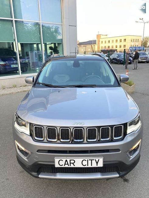 Jeep Compass 2018 - фото 12
