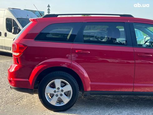 Dodge Journey 2017 красный - фото 9