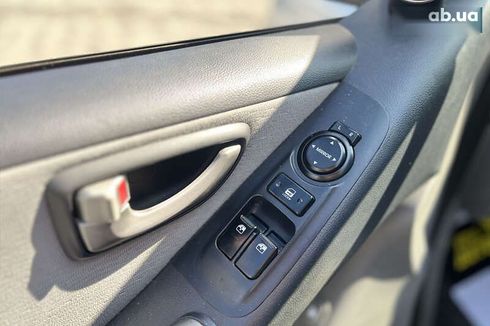 Hyundai H-1 2008 - фото 14