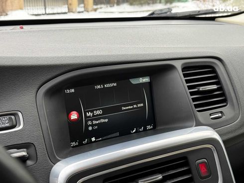 Volvo S60 2016 серый - фото 37