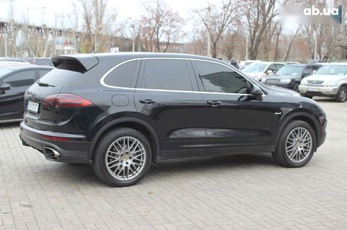 Porsche Cayenne 2015 - фото 5