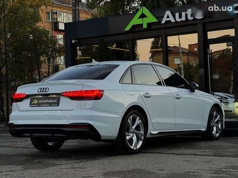 Audi A4 2020 - фото 21