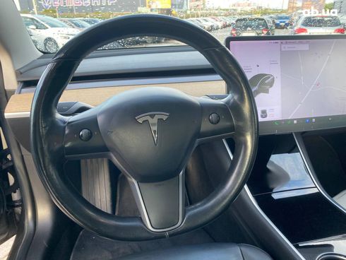 Tesla Model 3 2018 серый - фото 11