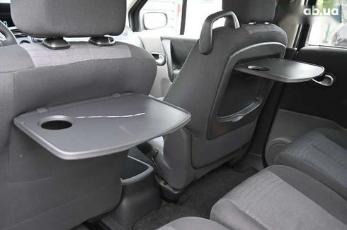 Renault Scenic 2007 - фото 30