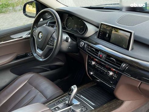 BMW X5 2018 - фото 23