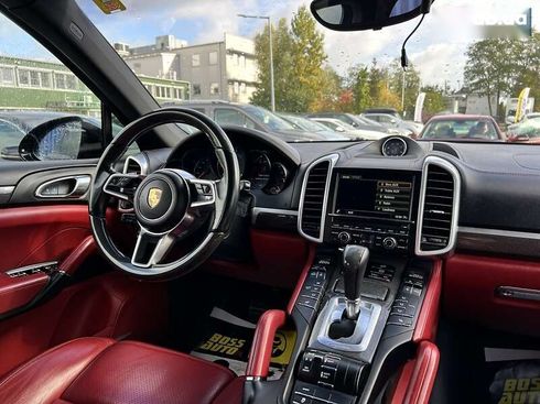 Porsche Cayenne 2016 - фото 9
