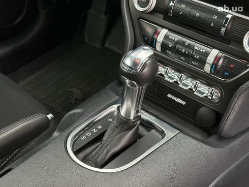 Ford Mustang 2022 черный - фото 42