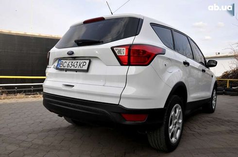 Ford Escape 2018 - фото 6