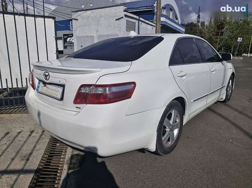 Toyota Camry 2008 - фото 6