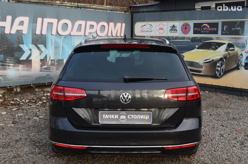 Volkswagen Passat 2017 черный - фото 9