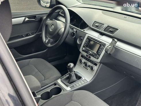 Volkswagen Passat 2013 - фото 25